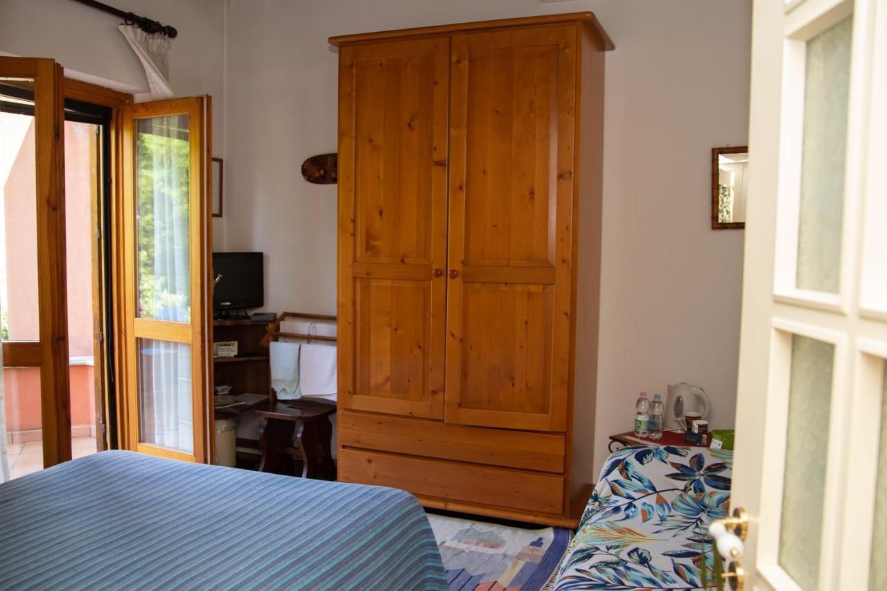 B&B Villa Il Noce Picinisco Екстер'єр фото